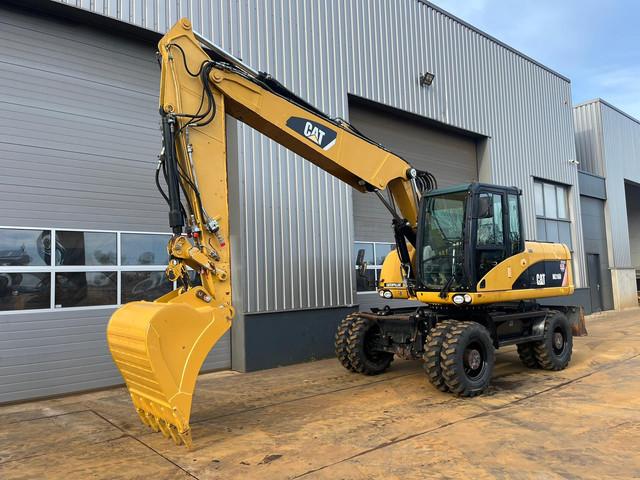 CATERPILLAR M316D wheel-type excavator