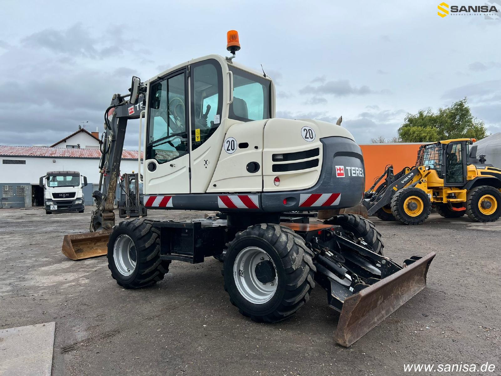 TEREX TW 85 wheel-type excavator