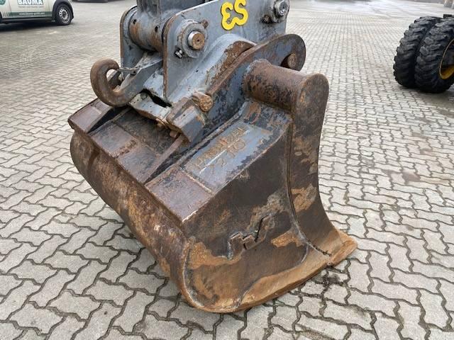 VOLVO EW160E wheel-type excavator