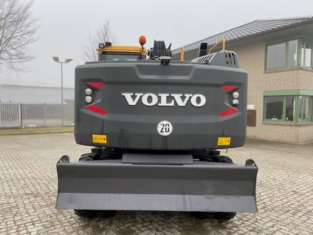 VOLVO EW160E wheel-type excavator