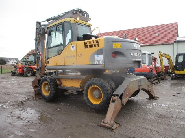 VOLVO EW140C wheel-type excavator