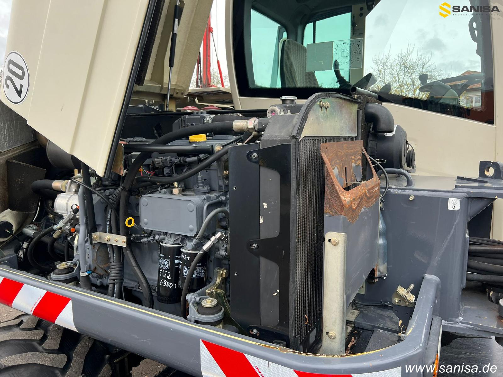 TEREX TW 85 wheel-type excavator