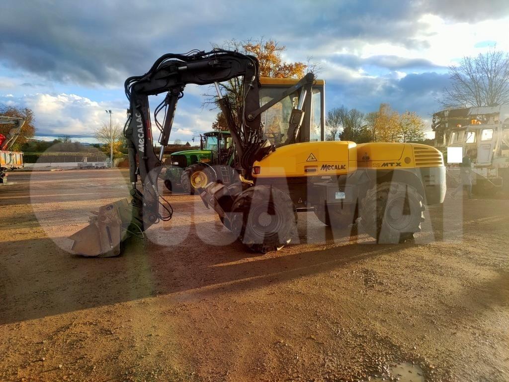 AHLMANN 12 MTX wheel-type excavator