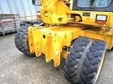 KOMATSU PW98MR-8 wheel-type excavator
