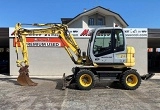 NEW-HOLLAND MH 2.6 wheel-type excavator