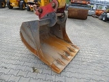 JCB JS175W wheel-type excavator