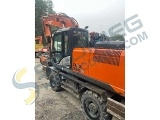 HITACHI ZX220W-5B wheel-type excavator