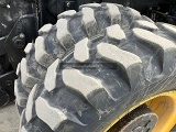 JCB JS175W wheel-type excavator