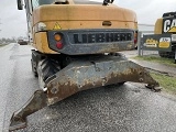 LIEBHERR A 316 Litronic wheel-type excavator