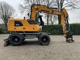 LIEBHERR A 914 Litronic wheel-type excavator