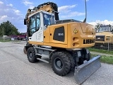 LIEBHERR A 914 Litronic wheel-type excavator