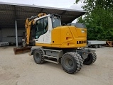 LIEBHERR A 912 Compact Litronic wheel-type excavator