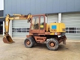 CASE 688 PL wheel-type excavator