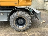 LIEBHERR A 914 Compact Litronic wheel-type excavator