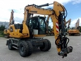 LIEBHERR A 914 Compact Litronic wheel-type excavator