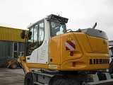 LIEBHERR A 910 Compact Litronic wheel-type excavator