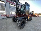 JCB Hydradig 110W wheel-type excavator