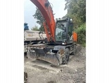 HITACHI ZX220W-5B wheel-type excavator