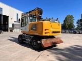 LIEBHERR A 920 Litronic wheel-type excavator