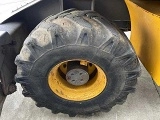 VOLVO EW140B wheel-type excavator