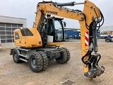 LIEBHERR A 914 Compact Litronic wheel-type excavator