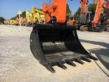 HITACHI ZX 140 W 3 wheel-type excavator