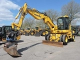 KOMATSU PW118MR-8 wheel-type excavator