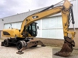 CATERPILLAR M322D2 wheel-type excavator