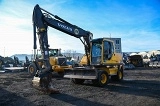 VOLVO EW160B wheel-type excavator