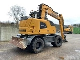 LIEBHERR A 914 Compact Litronic wheel-type excavator