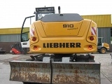 LIEBHERR A 910 Compact Litronic wheel-type excavator