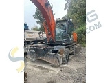 HITACHI ZX220W-5B wheel-type excavator