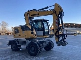 LIEBHERR A 914 Compact Litronic wheel-type excavator