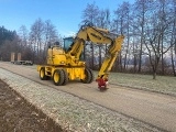 KOMATSU PW118MR-8 wheel-type excavator