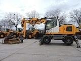 LIEBHERR A 914 Litronic wheel-type excavator