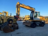 LIEBHERR A 900 C Litronic wheel-type excavator