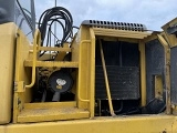 KOMATSU PW160-7 wheel-type excavator