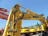 KOMATSU PW220-7 wheel-type excavator