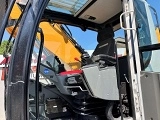 LIEBHERR LH 22 M Industry Litronic wheel-type excavator