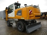 LIEBHERR A 920 Litronic wheel-type excavator