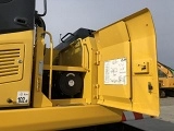 KOMATSU PW180-7E0 wheel-type excavator