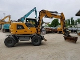 LIEBHERR A 912 Compact Litronic wheel-type excavator