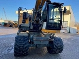 LIEBHERR A 918 Litronic wheel-type excavator