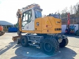 LIEBHERR A 913 Compact Litronic wheel-type excavator