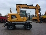 LIEBHERR A 918 Compact Litronic wheel-type excavator