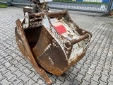 KOMATSU PW148-8 wheel-type excavator