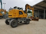 LIEBHERR A 912 Compact Litronic wheel-type excavator