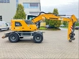 LIEBHERR A 914 Compact Litronic wheel-type excavator