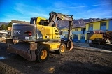 VOLVO EW160B wheel-type excavator