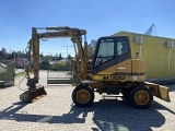 HYDREMA M 1100 Wheel-Type Excavator